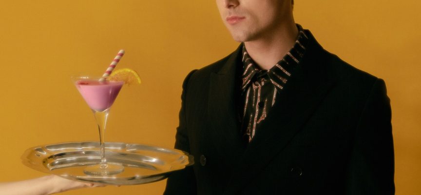 “Skincare”: l’arte di prendersi cura di sé è la protagonista del nuovo EP di Gabriele, Il Guapo