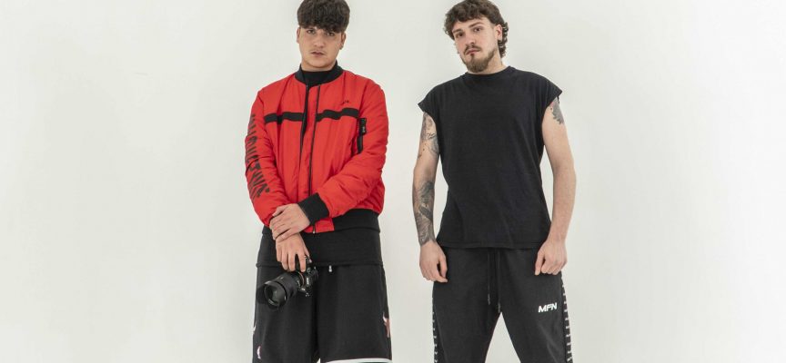 Revergen è il progetto di Giuseppe Livio Crisci e Riccardo Santovito