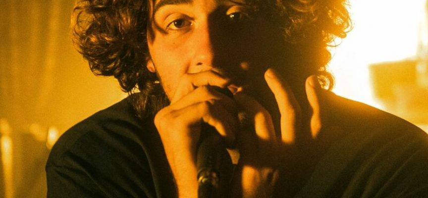 “VVS” è il nuovo singolo di Bori, un brano che si muove tra urban, amore e diamanti