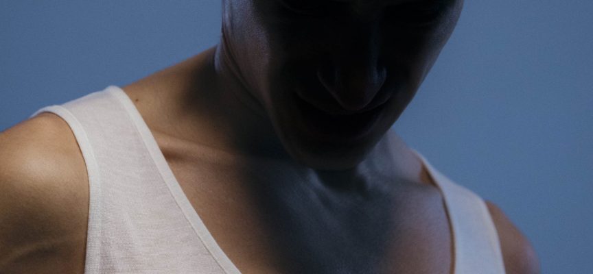 Higher love è il terzo singolo di Malakay che anticipa l’uscita dell’album il 12 maggio