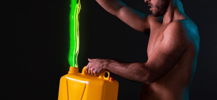 Rap, pianoforte e NFT in “SECK’S”, il nuovo singolo di Faax