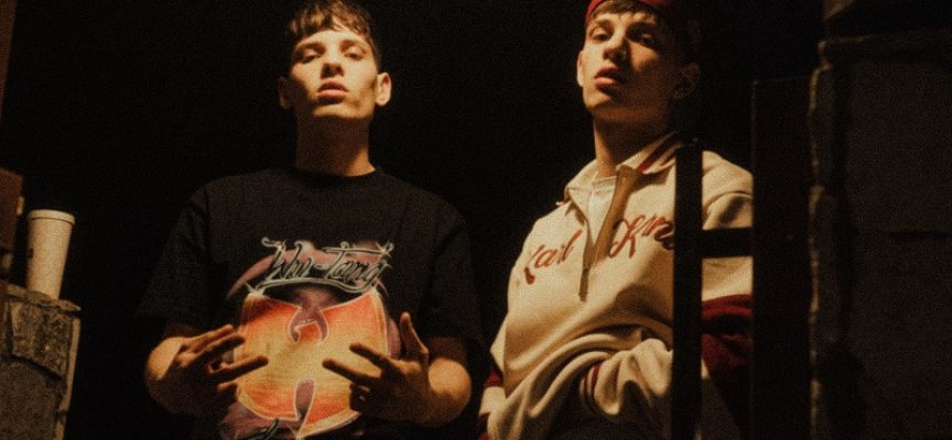 2RARI: dopo le collaborazioni con Ernia e Night Skinny, i due fratelli tornano con il nuovo singolo “Moped”
