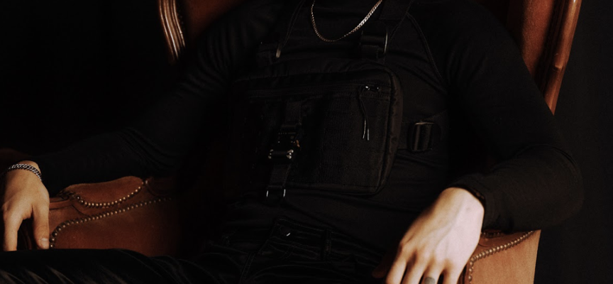 “DIVERSO” il nuovo album di TONY TRUE composto da 13 tracce