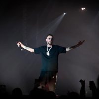 Stresi e Clementino: “Napoli Tirana” è la nuova geografia del rap europeo. Fuori l’album “Archimed (Episode 2)” di Stresi