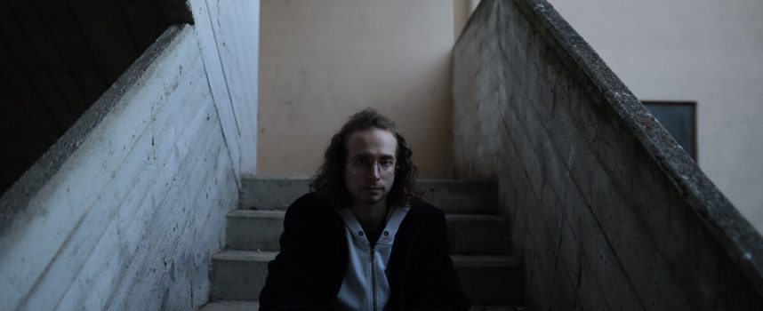 Cloaca: il rap come rivincita personale con “In The Wash”