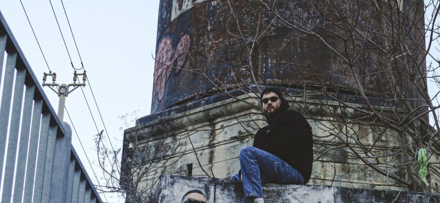 Intervista a Naesh: tra Jazz, Soul e urgenza emotiva, il nuovo percorso di Vita Lenta